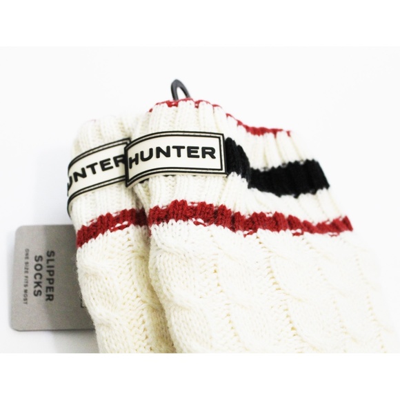 NWT Hunter cable knit slipper socks with grippers - Picture 4 of 4